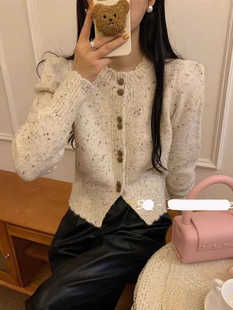 圆领花点针织开衫宽松显瘦设计感小香风短款毛衣女2024春秋冬新款