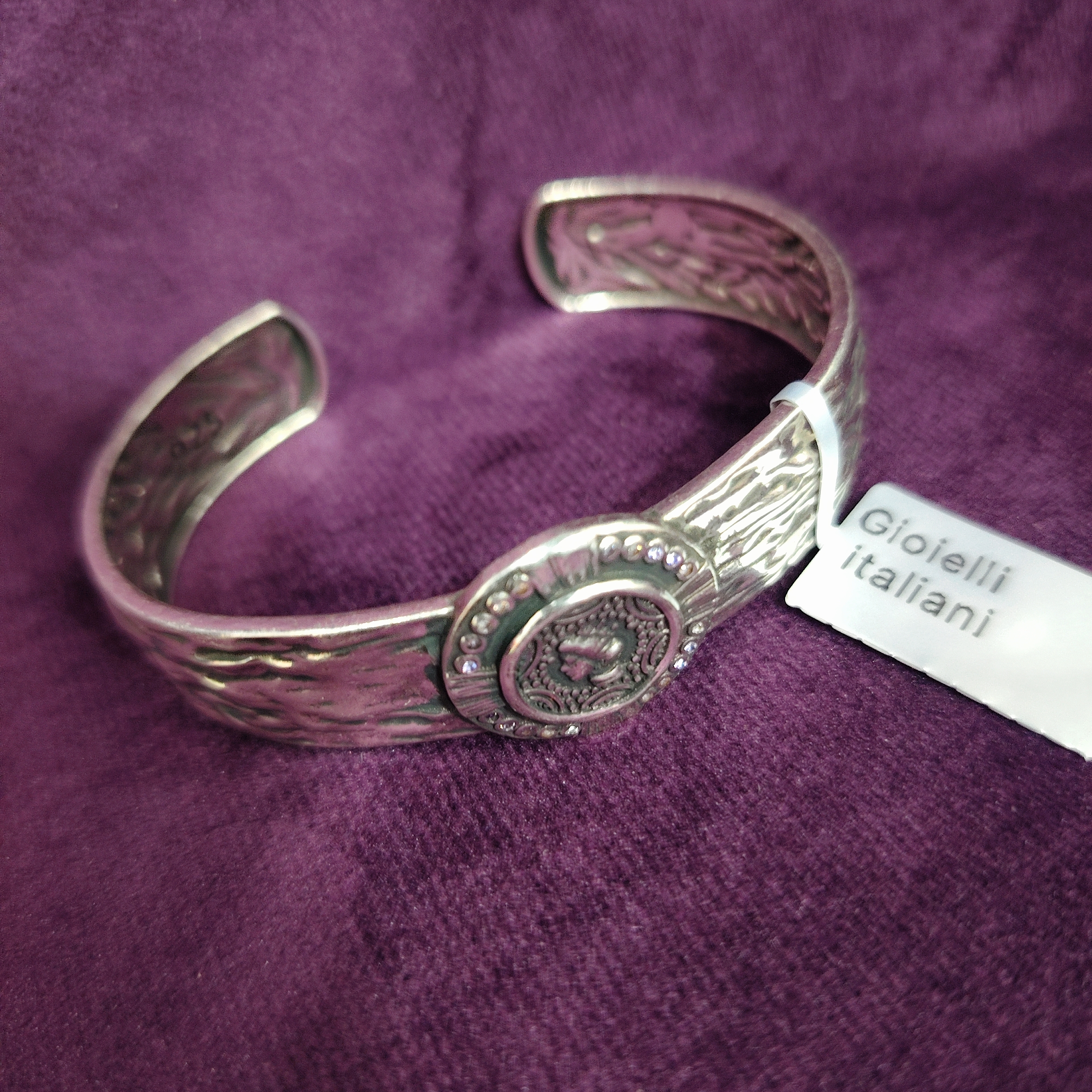 向卉意大利中古925银女王硬币手工雕刻开口手镯