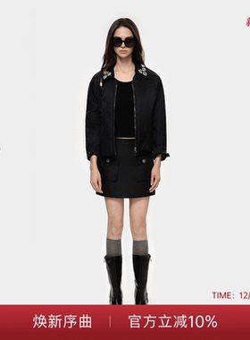 PINKO【90鹅绒】女士时尚钉珠保暖工装感短款轻羽绒PAF25342301