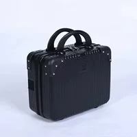 Квадратная черная ручка