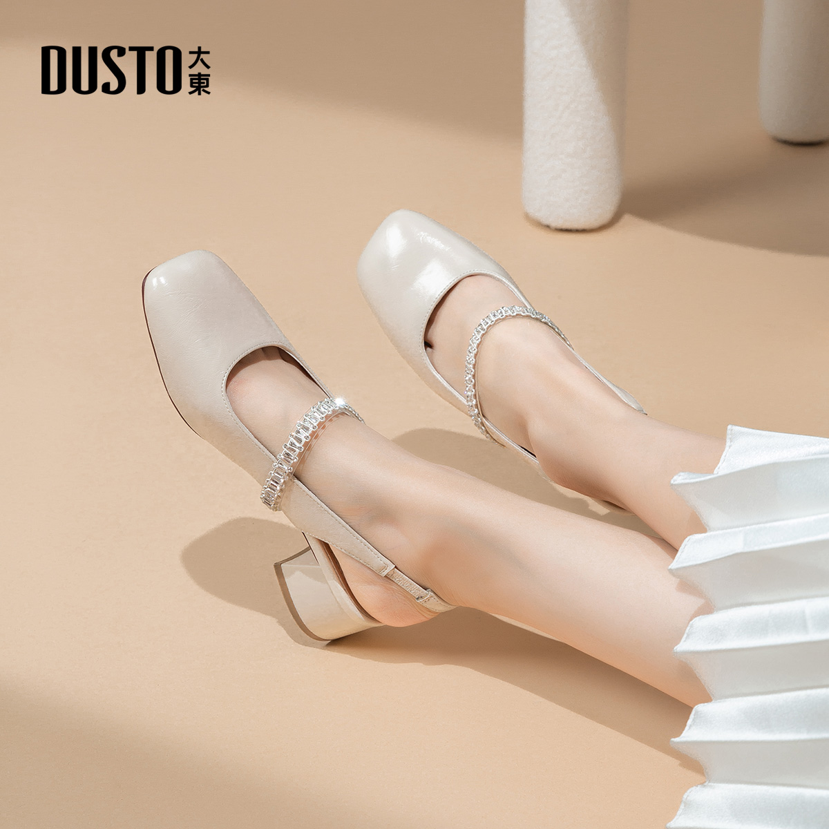 大东女鞋玛丽珍鞋2025新款秋优雅舒适不累脚法式粗跟后空包头鞋女