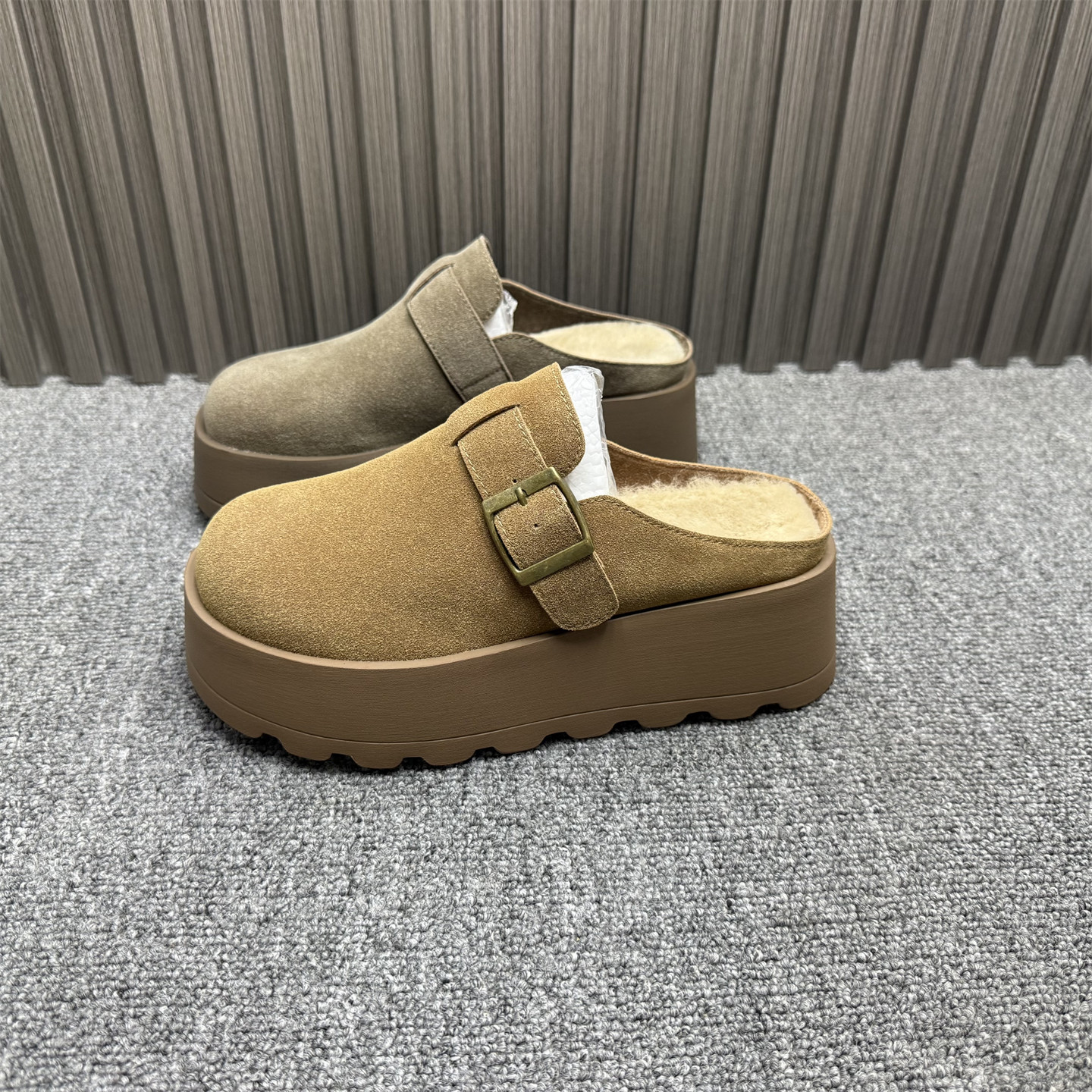 品牌撤柜真皮6cm厚底博肯鞋2包头拖