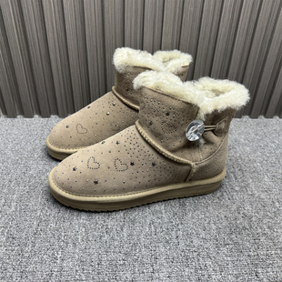 40码处理真皮羊毛筒雪地靴女水钻保暖加绒防滑短筒时尚简约大棉鞋