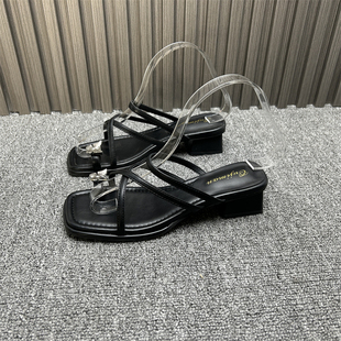 新款 女夏季 处理拖鞋 百搭平跟气质法式 凉拖鞋 外穿夹趾时尚 3537断码