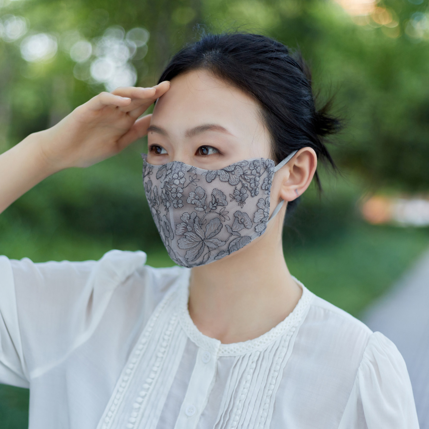 2026新款时尚碎花蕾丝口罩女遮阳防晒高颜值夏季网纱薄款透气女士