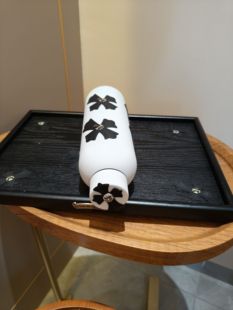 克罗伈潮牌BRUMATE冰霸杯暗黑基调搭配标志性元素品味