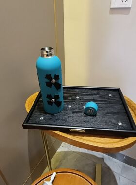 克罗伈潮牌BRUMATE冰霸杯暗黑基调搭配标志性元素品味