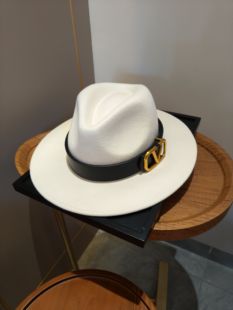 潮牌V精选羊毛帽子礼帽草是走在时尚前沿轻松成为造型点睛之笔