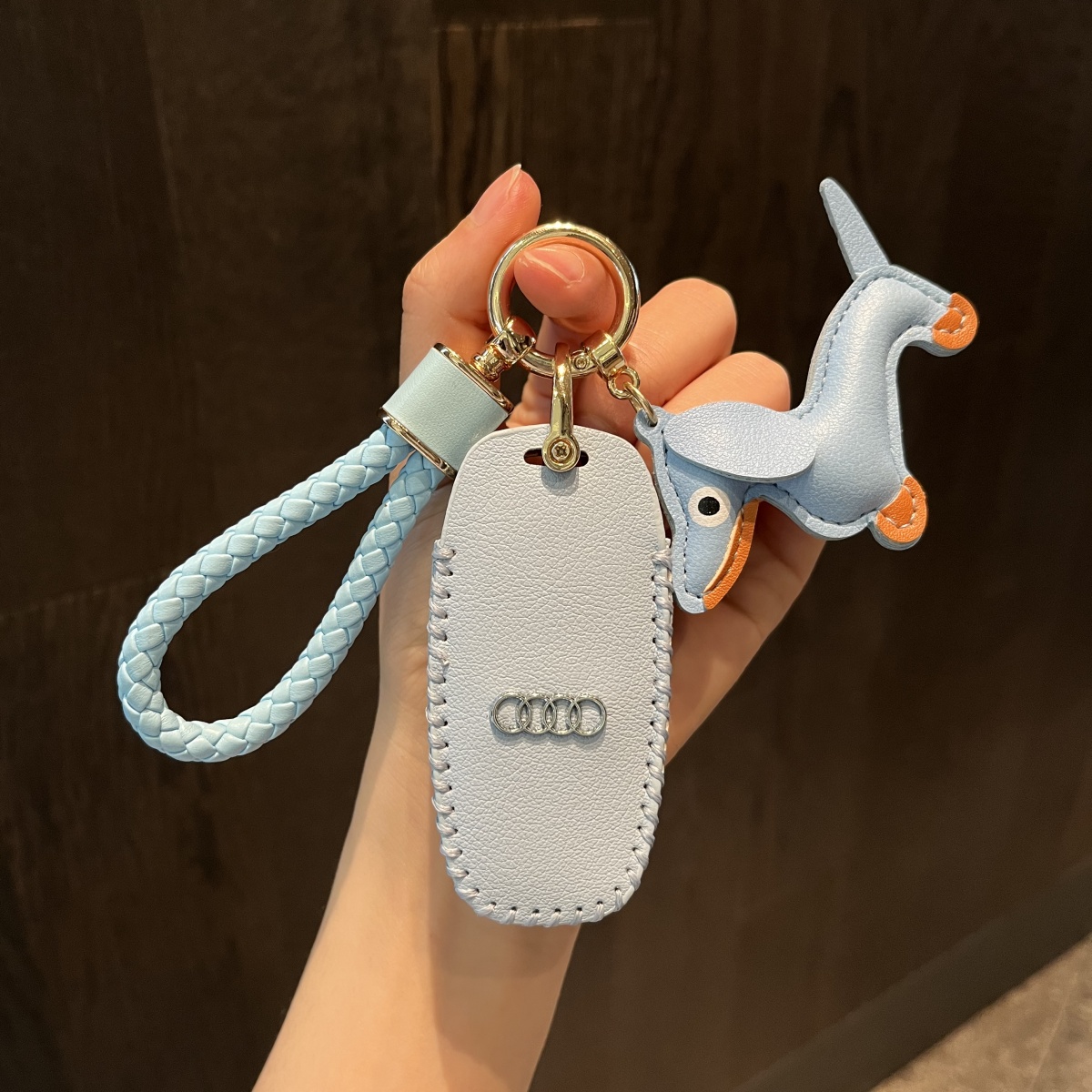 奥迪q5钥匙套扣锁钥匙包