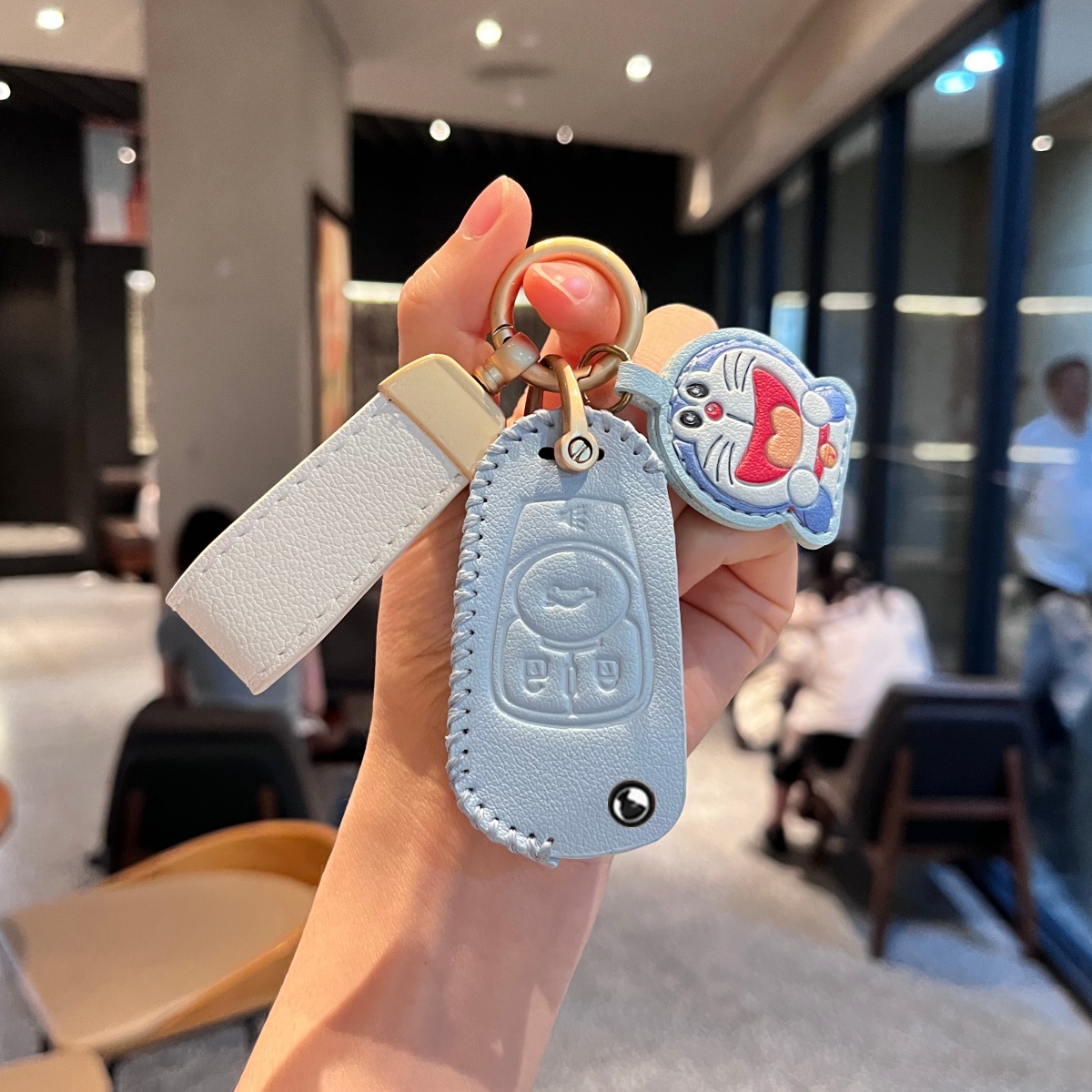 汽车后配折叠车钥匙套改装款B5海拉大众铁将军遥控包扣VVID子机