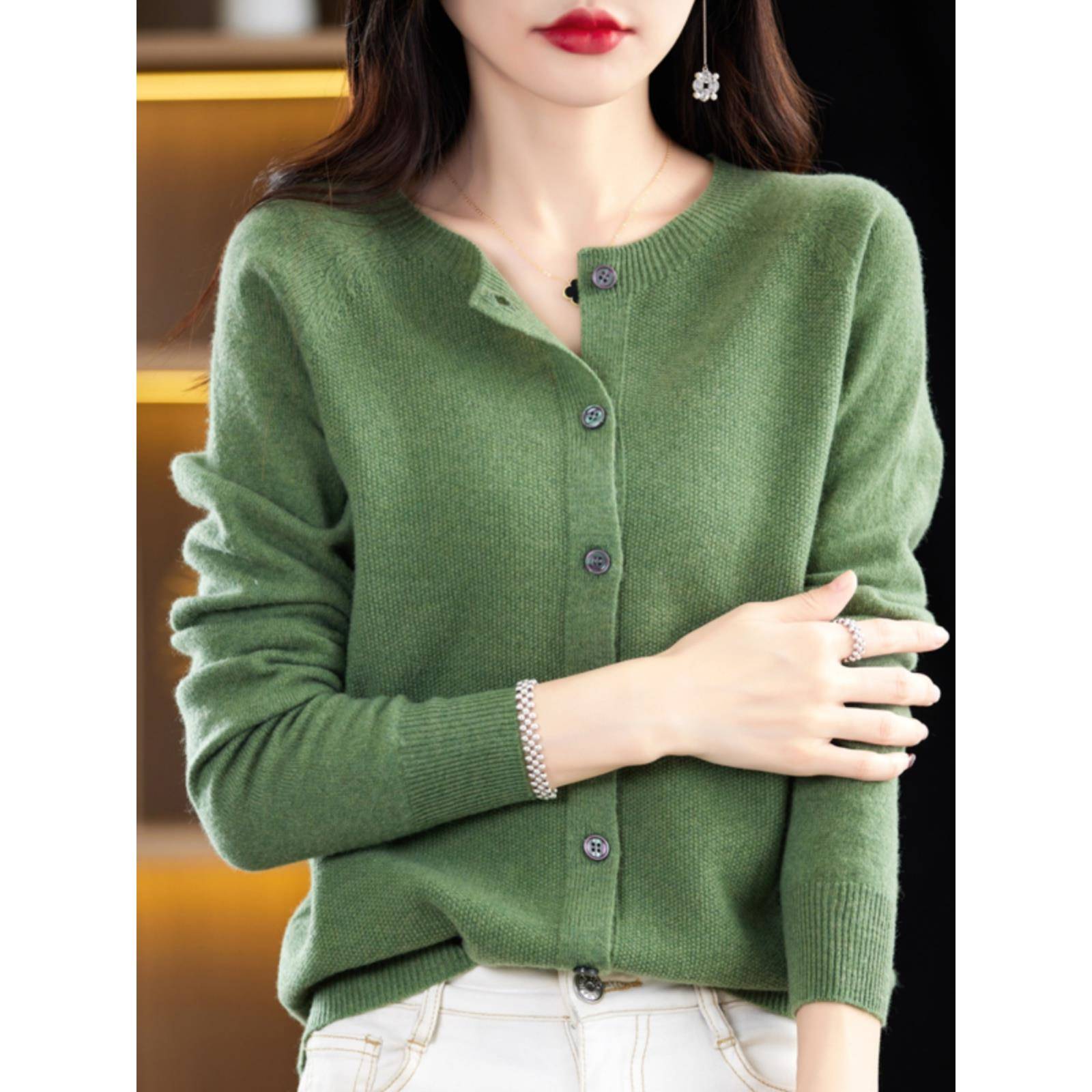 针织开衫女2025新圆领宽松内层衬衫薄秋冬季毛衣流行1204h