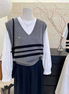 学院风灰色条纹V领针织马甲女叠穿外搭无袖毛衣背心2026年新0123e