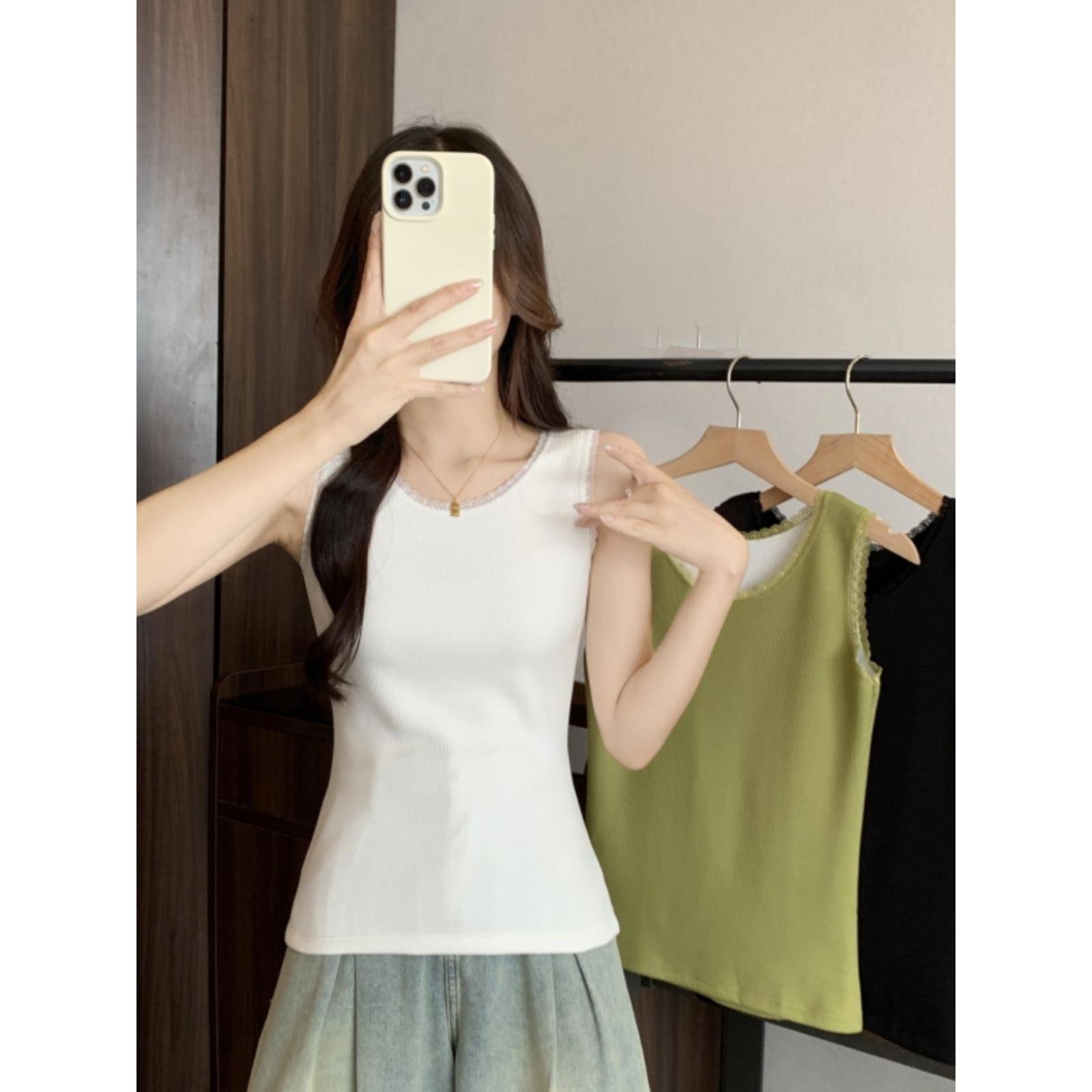 秋冬季新蕾丝温暖背心加绒加厚大尺寸纯色一体内搭打底背心1030e