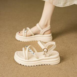 厚底女式 式 凉鞋 新款 带裙流行百搭0325d 2026年季 夏款