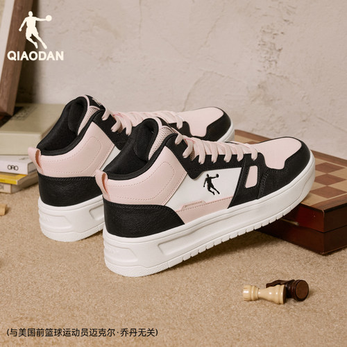 乔丹高帮板鞋学生女休闲鞋百搭