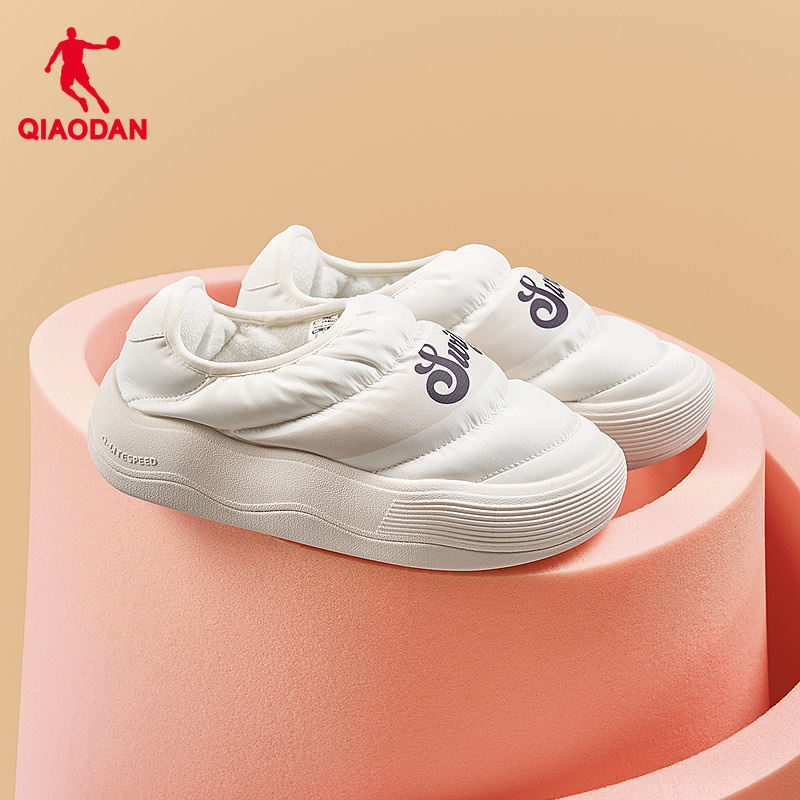 乔丹营地鞋女一脚蹬泡芙鞋面包鞋