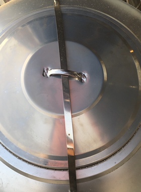 正304不锈钢水塔盖子立式水箱水桶通用盖子水罐加厚带锁牌水塔盖