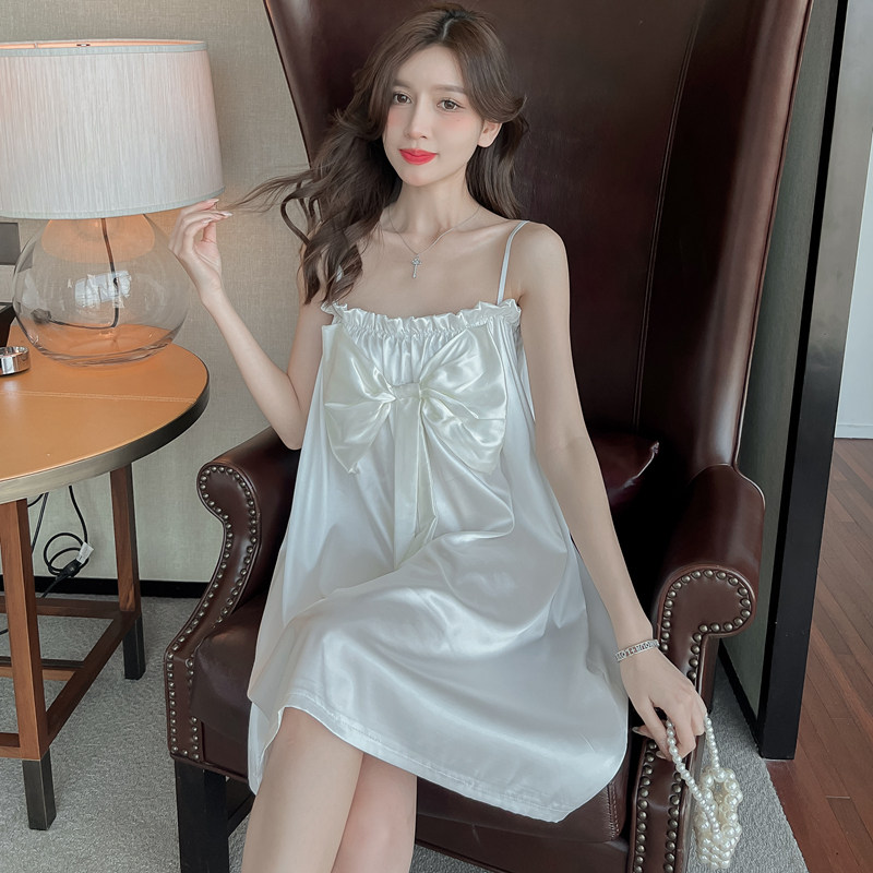 2022新款冰丝蝴蝶结吊带睡裙女夏季薄款性感学生甜美可爱居家睡衣