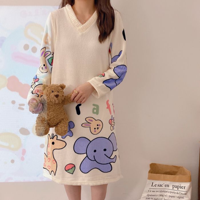 法兰绒睡裙女秋冬中长款保暖宽松