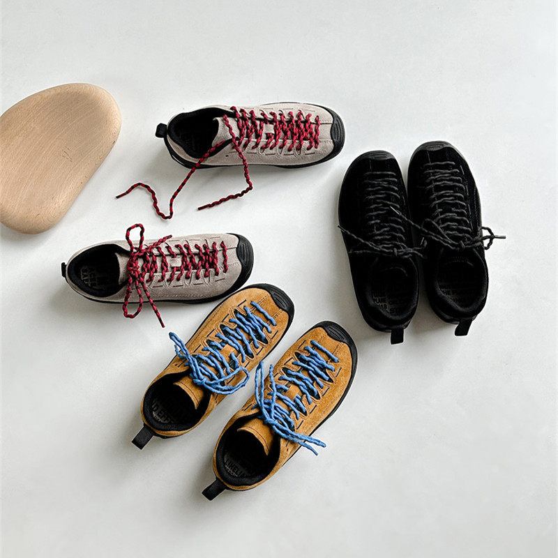 2026春季新款时尚休闲运动鞋户外登山鞋女系带软底磨砂真皮复古风