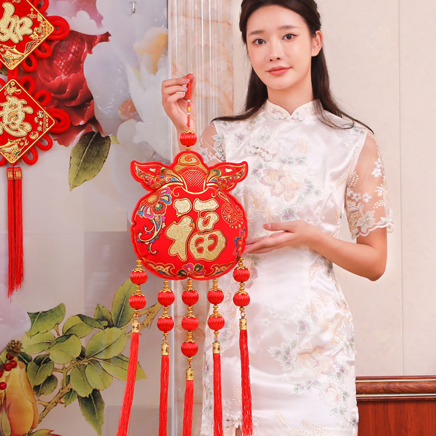 高档民族风挂饰福字挂件新年装饰挂件中国结大号福包钱袋扇形年货