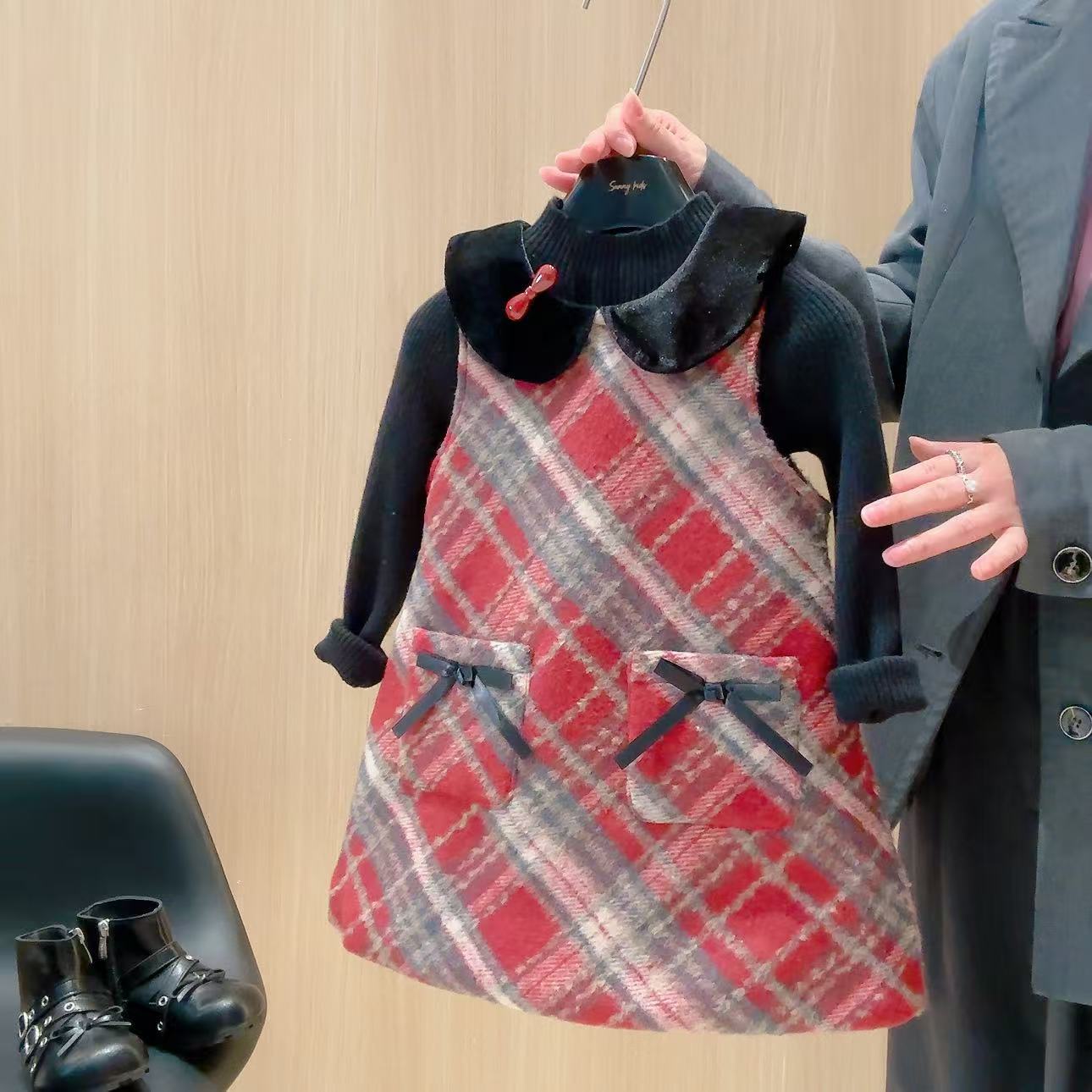 佑琦恩女童洋气无袖背心加厚连衣裙2025冬季新款AWB066鱼