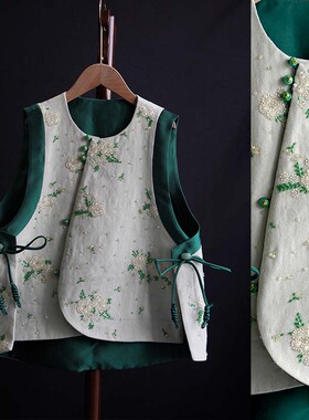 【绿芽】原创新中式重工珠绣春夏新款新芽绿淡雅清新短款背心马甲