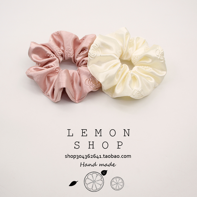 玫瑰浮雕印花高级感缎面大肠发圈发绳复古慵懒风头绳气质新款头花