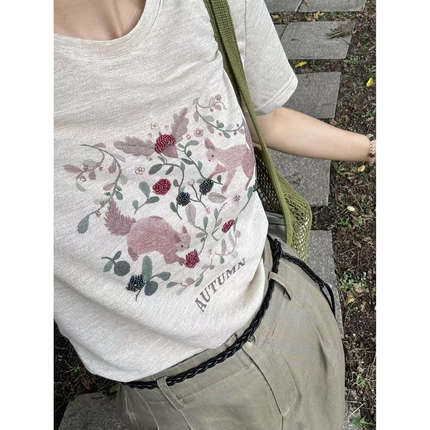 【天丝】法式休闲松鼠印花秀珠T恤百搭圆领短袖上衣女