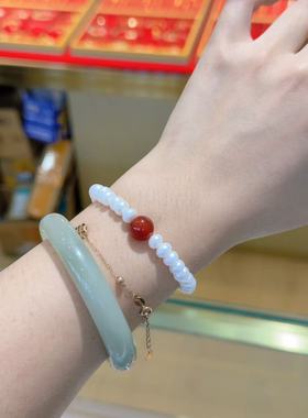 淡水馒头珍珠红玛瑙珠手链弹力手串单圈氛围感生日礼物