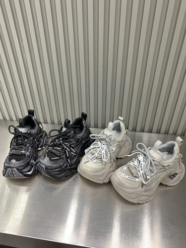 厚底老爹鞋女2025春新款小个子增高百搭系带休闲鞋松糕面包鞋单鞋