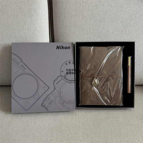 尼康Nikon限量版相册笔记本签字笔礼盒套装复古相册本收纳记录册