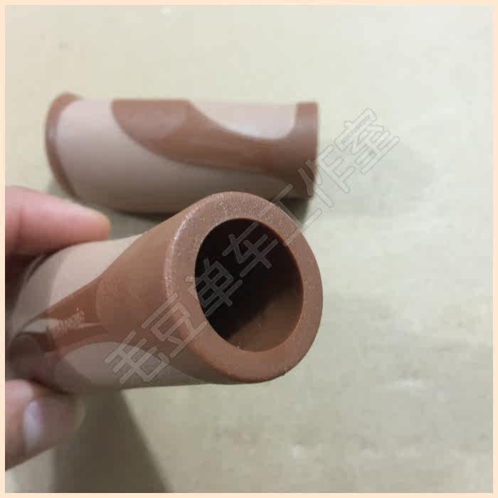 Poignées de vélo - Ref 2342647 Image 4