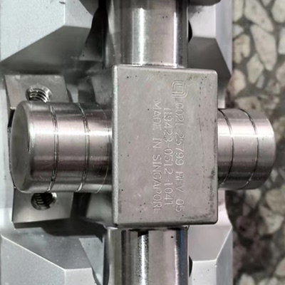 溢价-AMAT 002125799  004084390