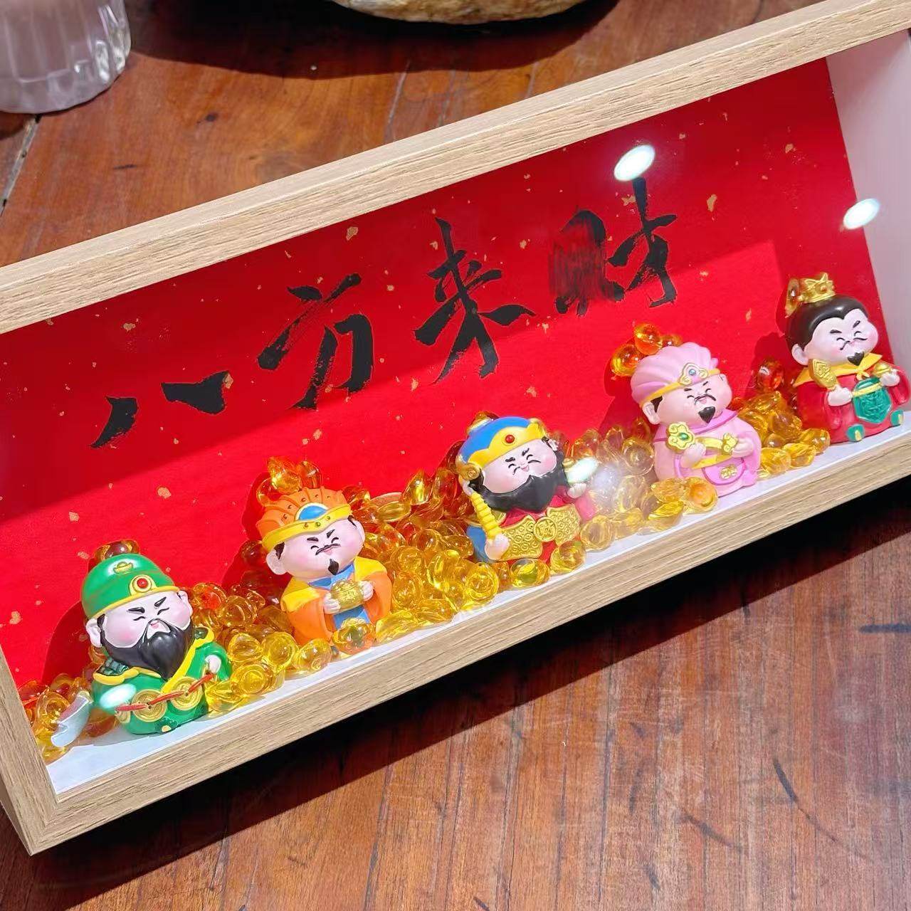 杭州八方来财五连相框五路财爷八方来财手写相框桌面摆件新年礼品,家居饰品,桌面摆件,淘宝优惠券,粉丝福利购,淘宝优惠卷