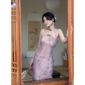 鹿与玫瑰新中式女装复古国风改良版旗袍女无袖收腰气质粉色连衣裙