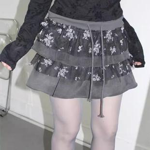 半身裙 小众拼接蕾丝碎花蛋糕裙松紧腰防走光裙裤 Exclusive type