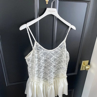 Exclusive 韩国小众设计荷叶边裙摆接拼蕾丝百搭吊带背心女 type