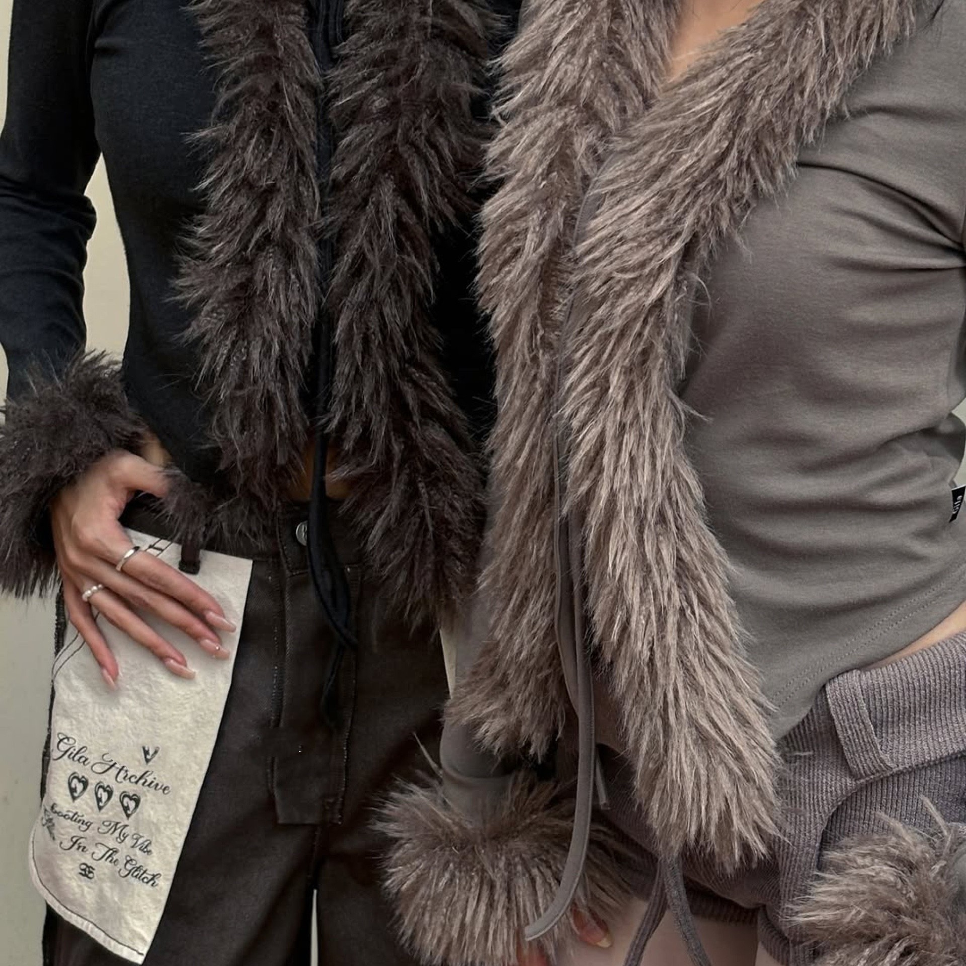 Exclusive type宁宁同款街头个性毛毛领拼接设计短款长袖针织开衫