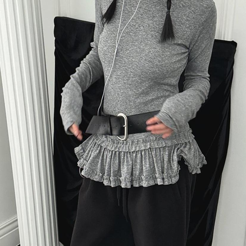 木耳边花边褶皱裙摆修身长袖T恤