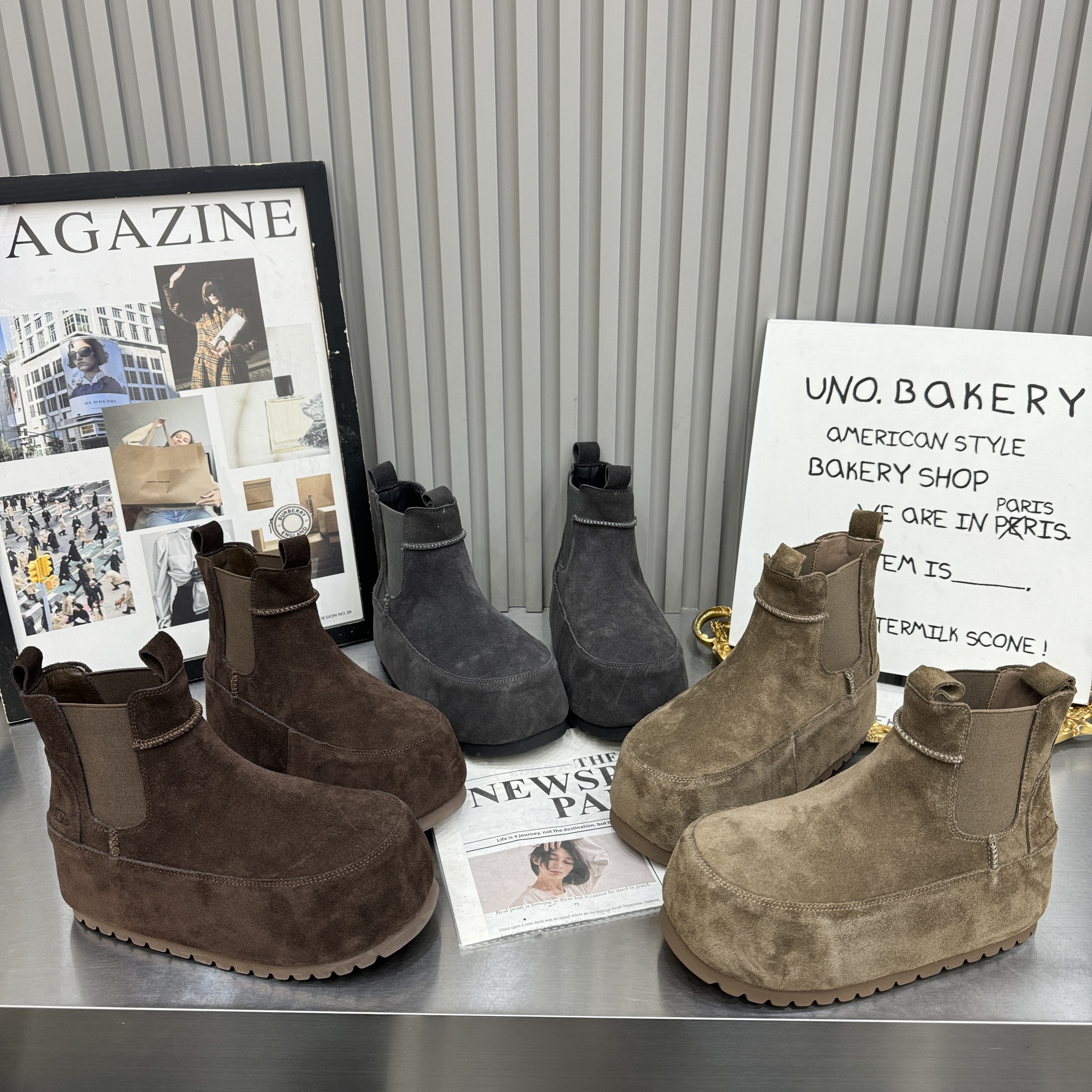 2025新款磨砂真皮加绒松糕厚底百搭女鞋休闲马丁靴短靴高帮勃肯鞋