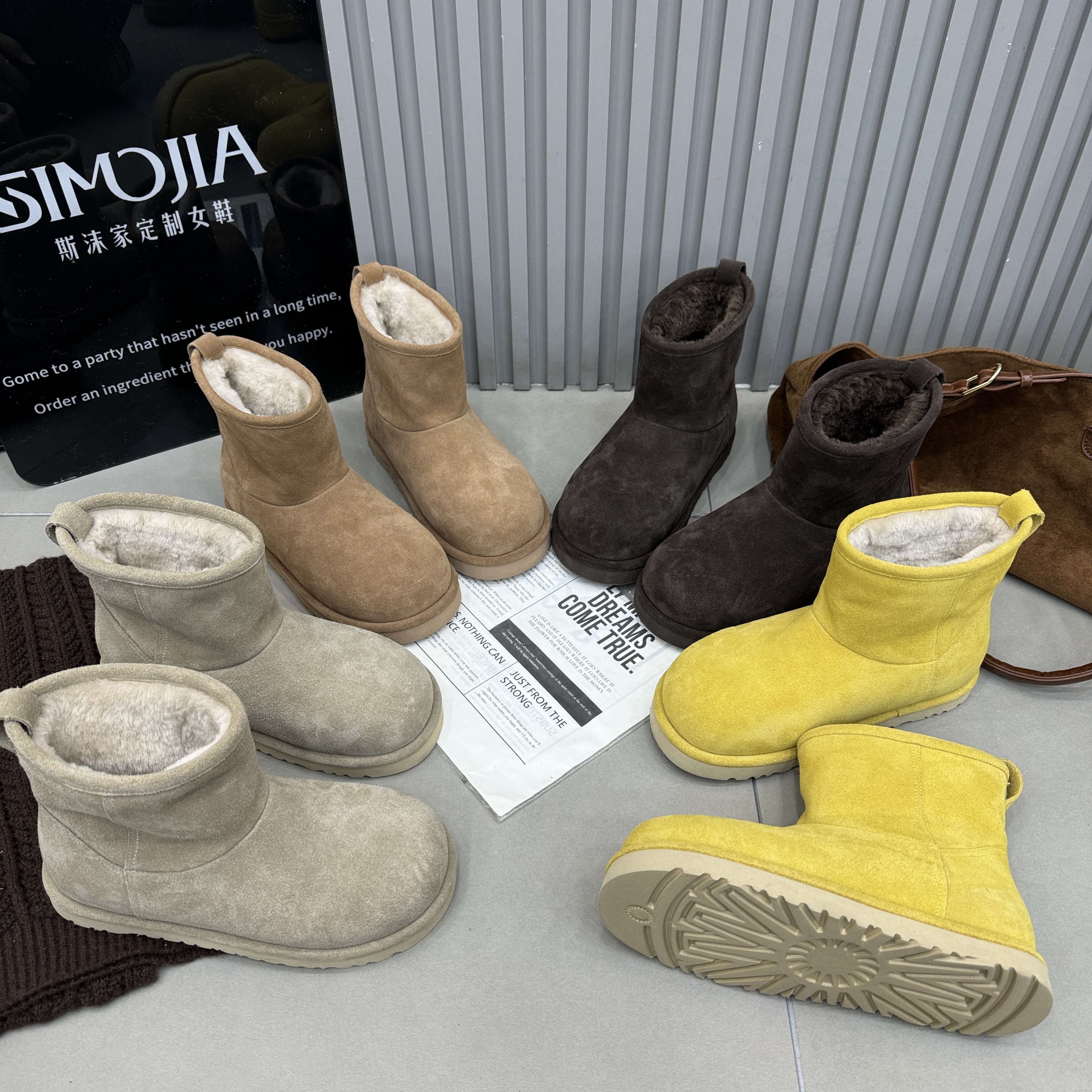 TTRR2025冬季新款平底内增高羊羔毛毛加绒保暖雪地靴女鞋短筒靴