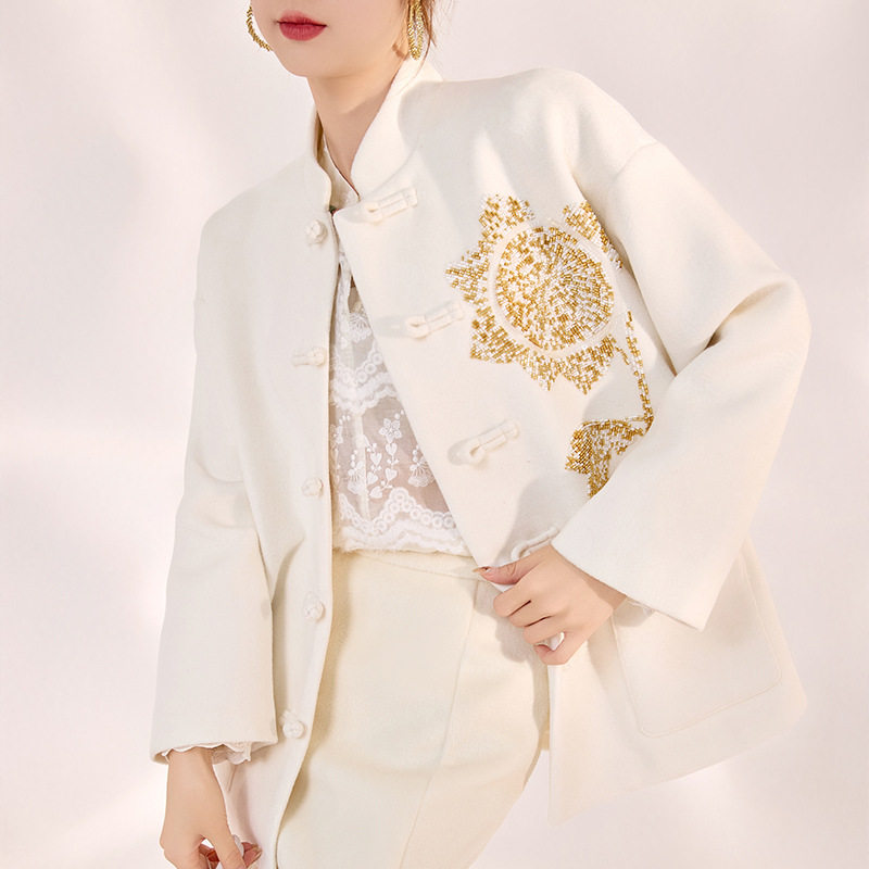 2026冬季国风新款重工钉珠设计感盘扣轻奢宽松新中式外套女 ZX款,女装/女士精品,上衣,淘宝优惠券,粉丝福利购,淘宝优惠卷