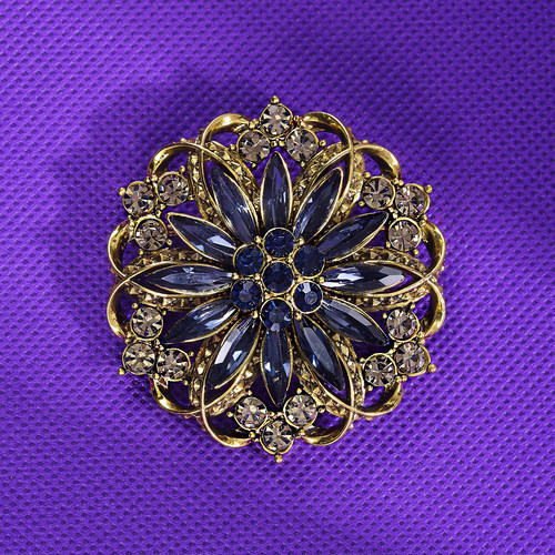 欧美热销复古个性玻璃水钻太阳花胸针女高档西装大衣别针胸花饰品