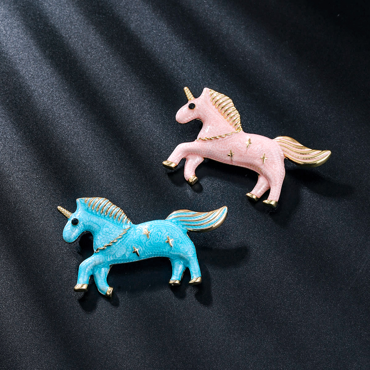 唯曼滴油独角兽胸针可爱高级感