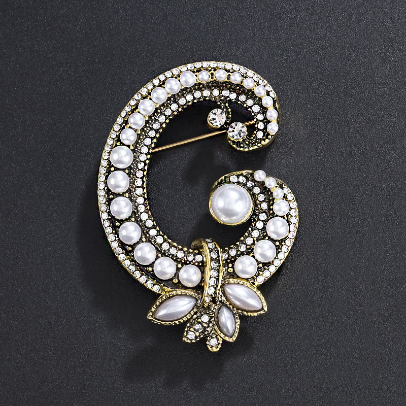 跨境热销珍珠水钻字母G胸针男女高级感时尚百搭西装大衣配饰别针,饰品/流行首饰/时尚饰品新,胸针,淘宝优惠券,粉丝福利购,淘宝优惠卷