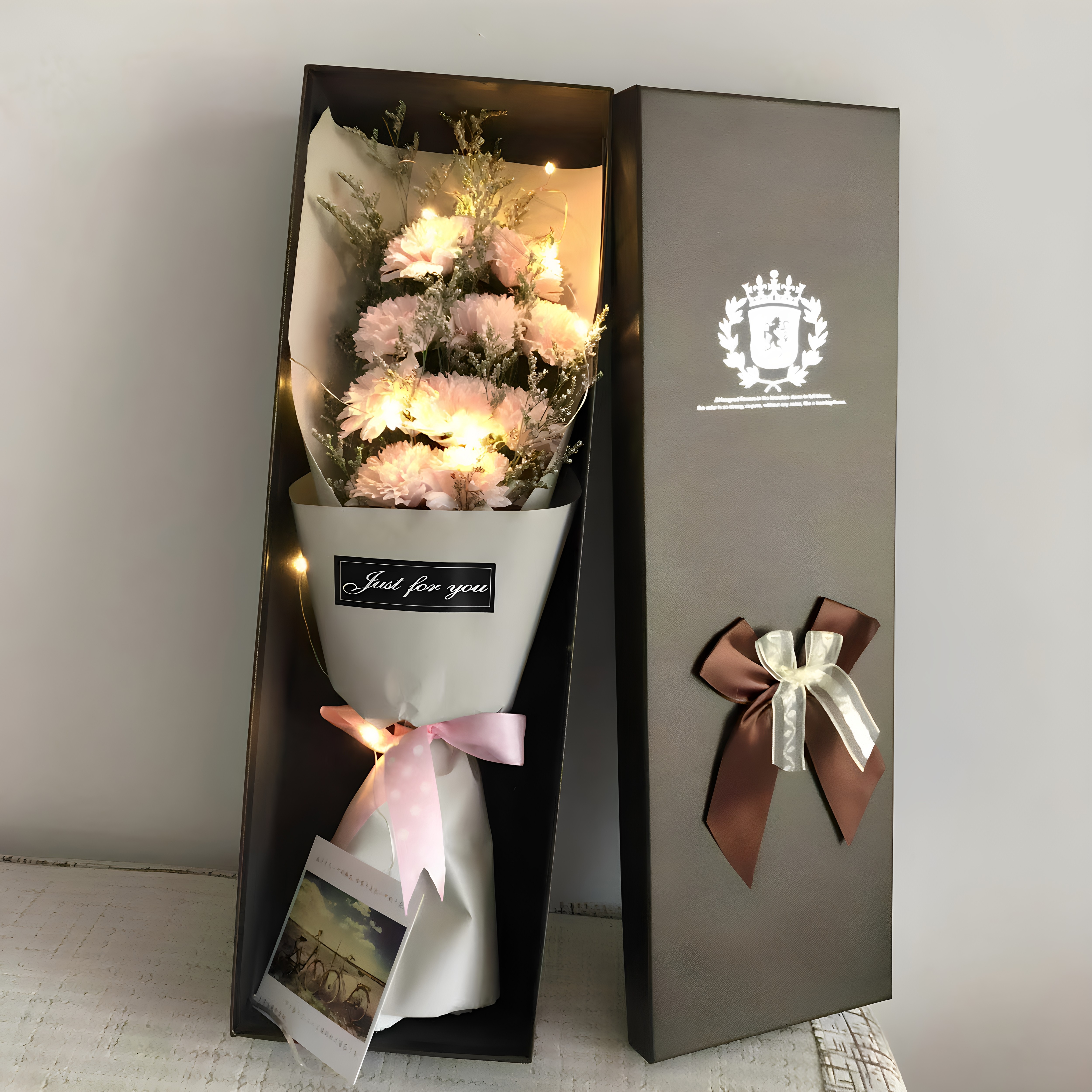 女神节玫瑰康乃馨香皂花满天星
