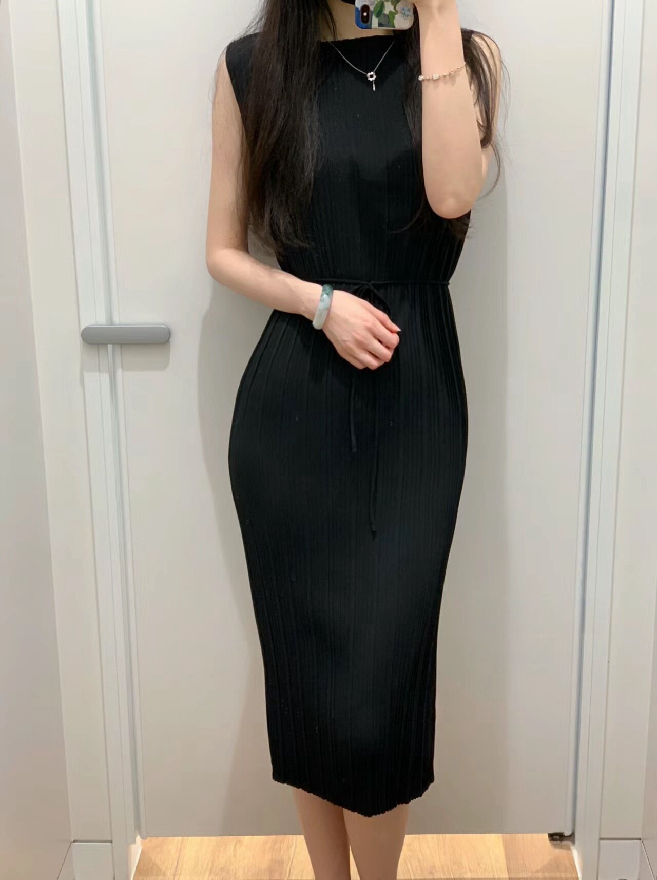 日系夏季女装打褶无袖连衣裙竖褶设计气质百搭显瘦长裙464787