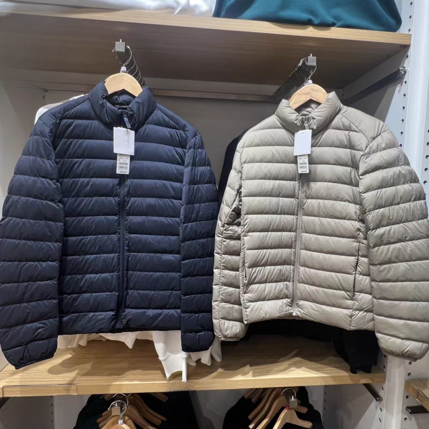 日单男装女装高级轻型羽绒茄克休闲保暖立领外套夹克秋冬季478273