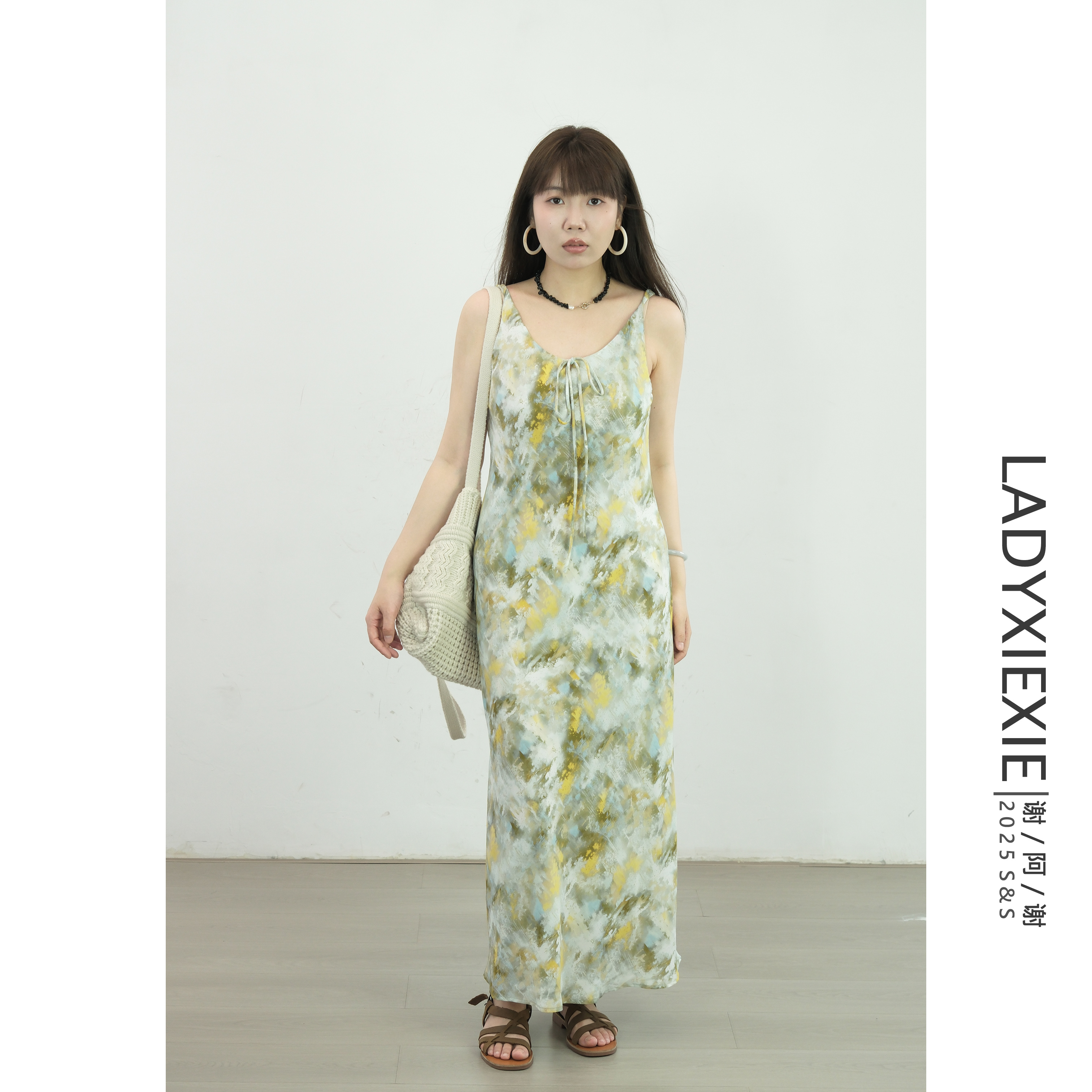 【LADYXIEXIE5/26 88折+立减】法式复古系带油画感垂感吊带连衣裙
